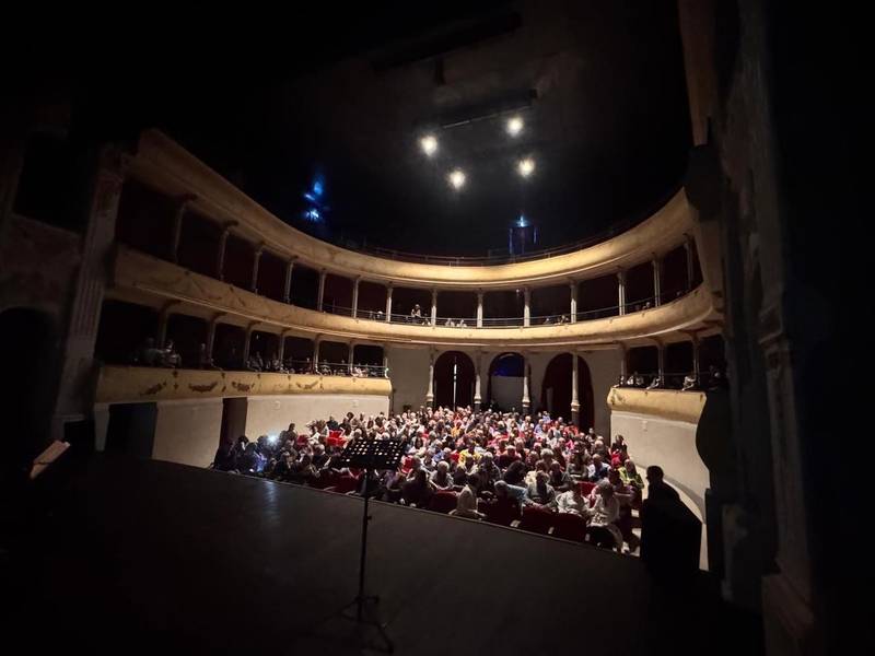 La Montagna in Città chiude con il botto, mescolando istituzionalità e spettacolo